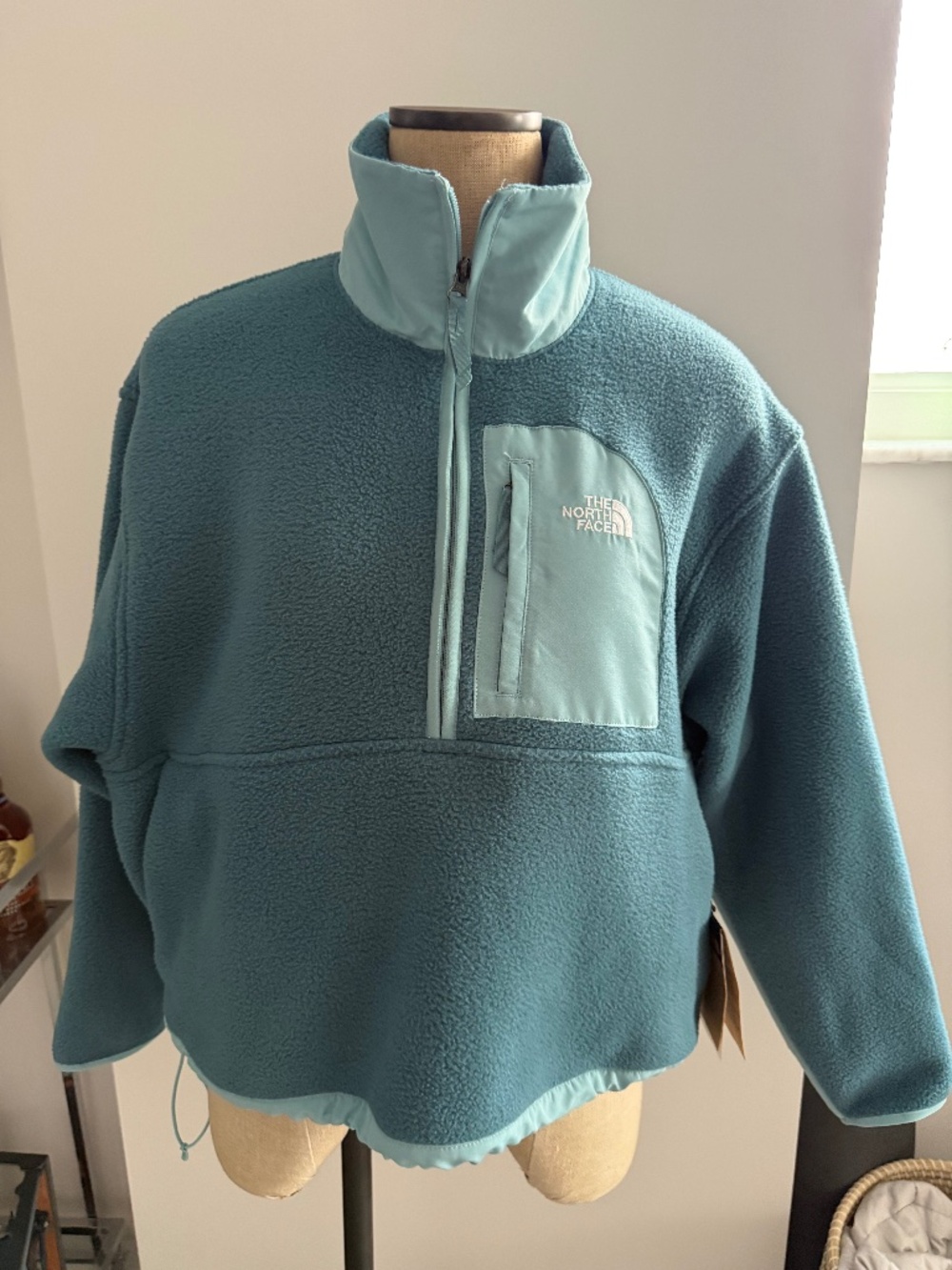 The North Face Women's Yumiori Off Peak 1/2 Space Jacket in Blue Size L